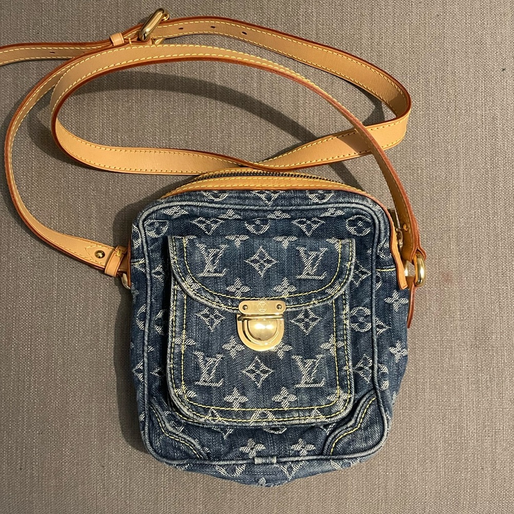 Louis Vuitton monogram denim camera bag (amazing condition)